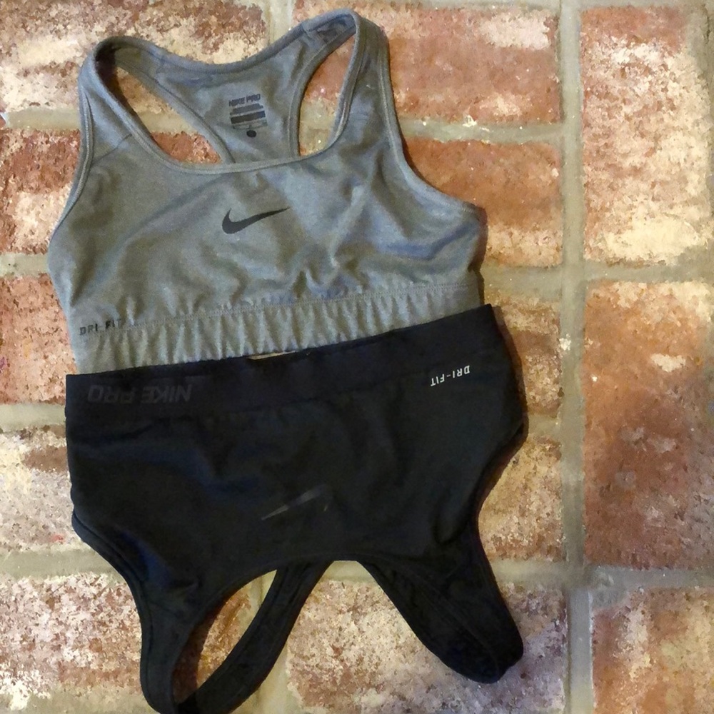2 Nike Racerback Sports Bras Size Small. Selling as a Set.